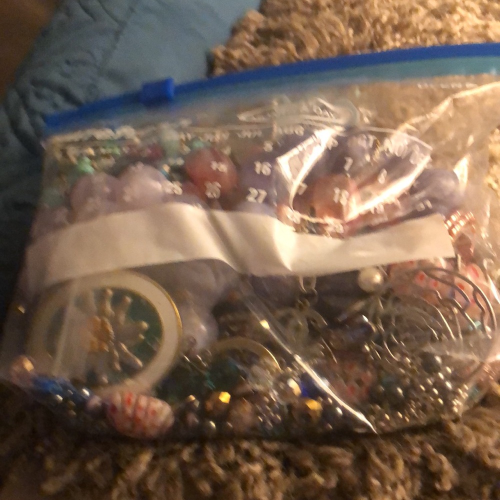 No longer available- Broken Jewelry & Beads Bundle838$40 or $35 w/offer